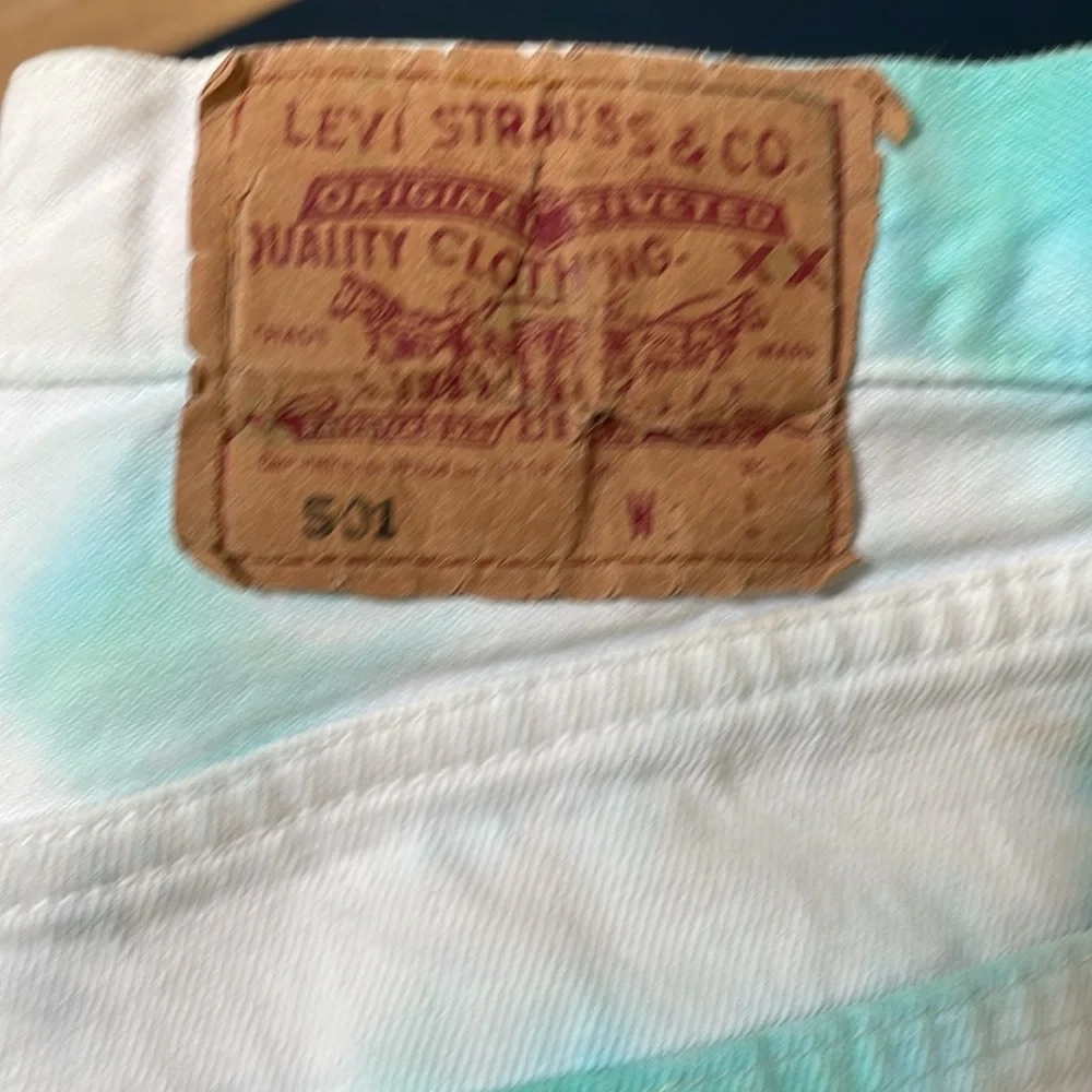 Vintage tie-dyed cutoffs Levi’s 501 - Picture 3 of 6